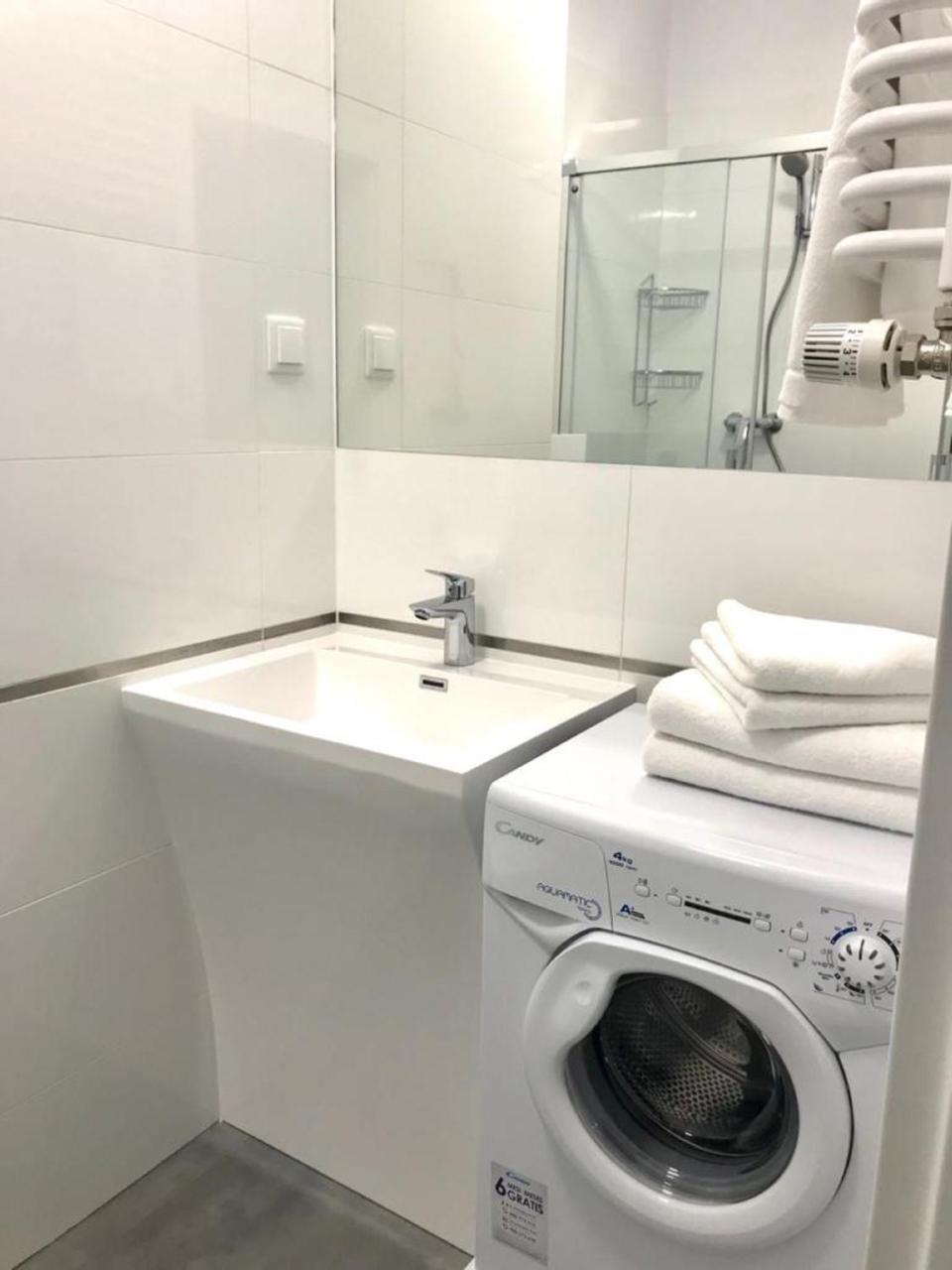 Apartamenty Zajezdnia Mtp 포즈난 외부 사진