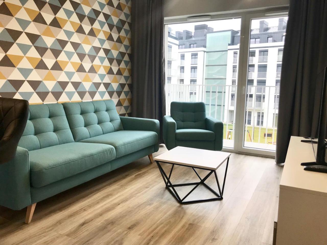 Apartamenty Zajezdnia Mtp 포즈난 외부 사진
